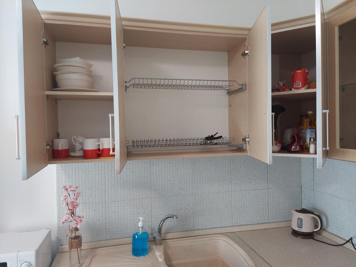 Golden Beach Apartments Дуррес Экстерьер фото