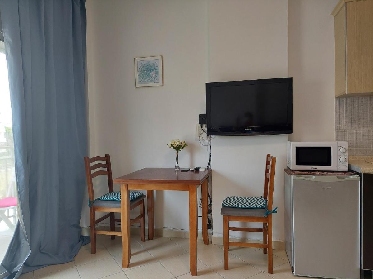 Golden Beach Apartments Дуррес Экстерьер фото